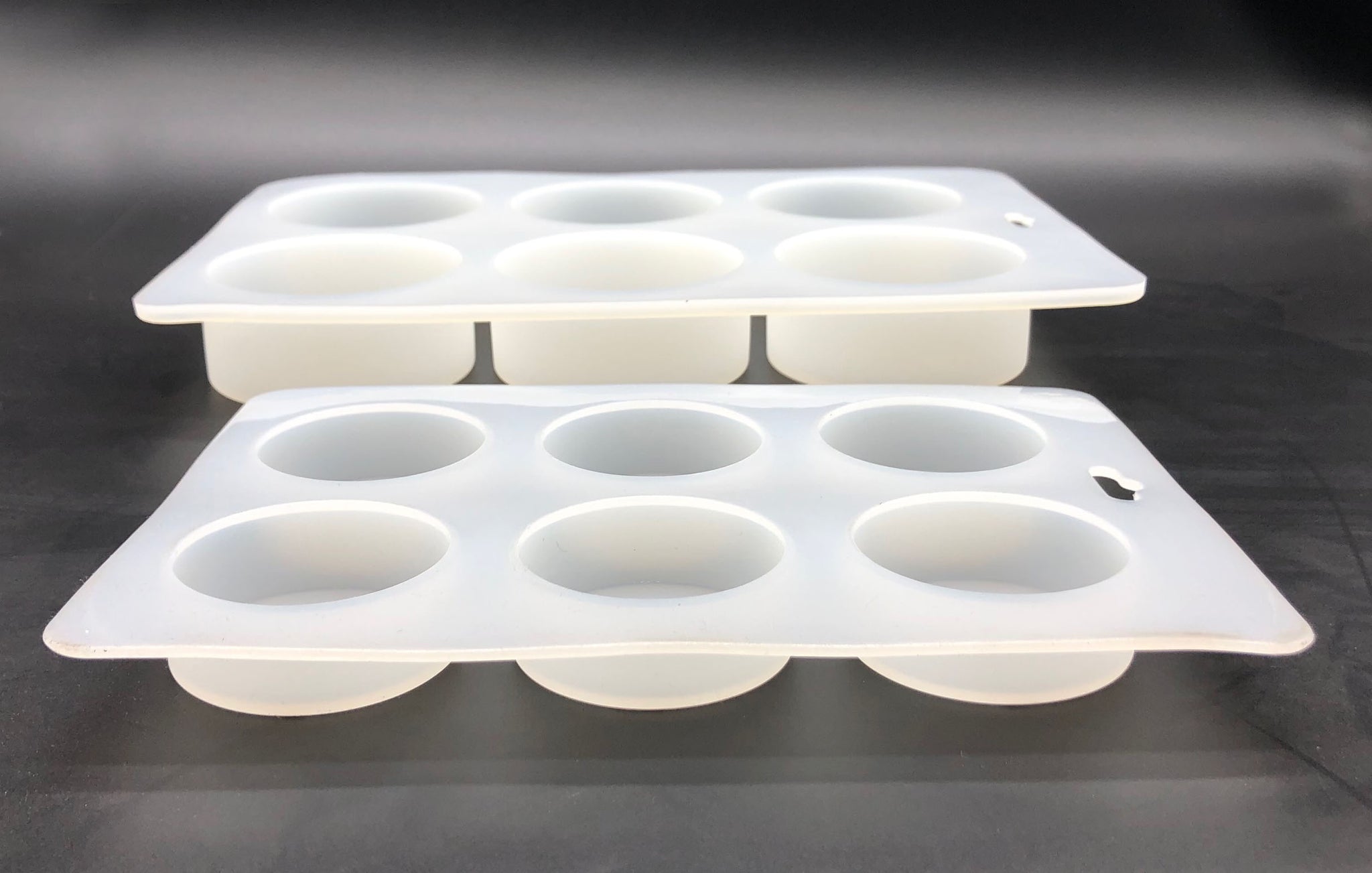 Set of 2 pcs White 6-Cavity Silicone Round Soap Mold Non-Stick Mold, 2 –  Mose Cafolo